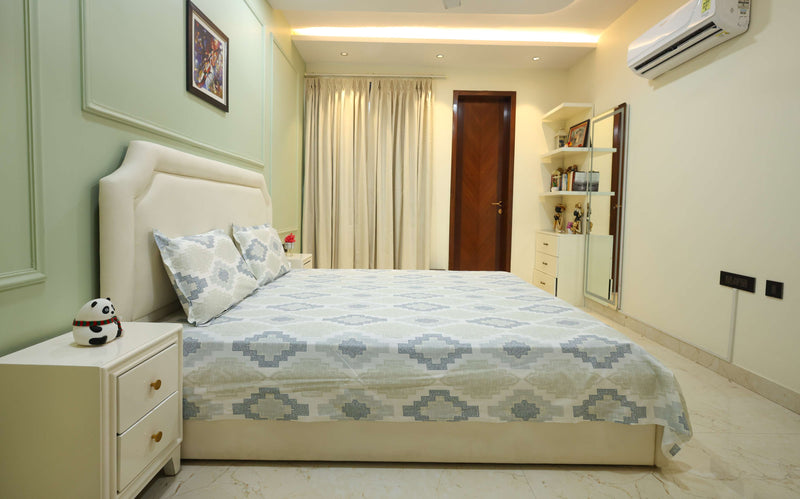 Icy Dune Geometric King Bedsheet Set