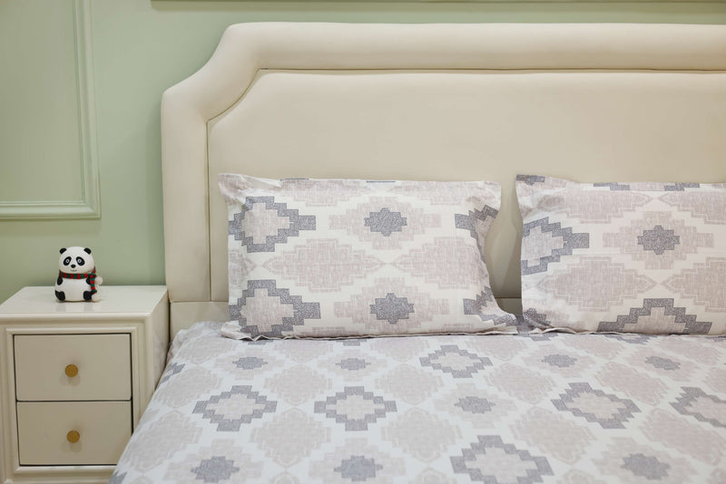 Nordic Echo Geometric King Bedsheet Set